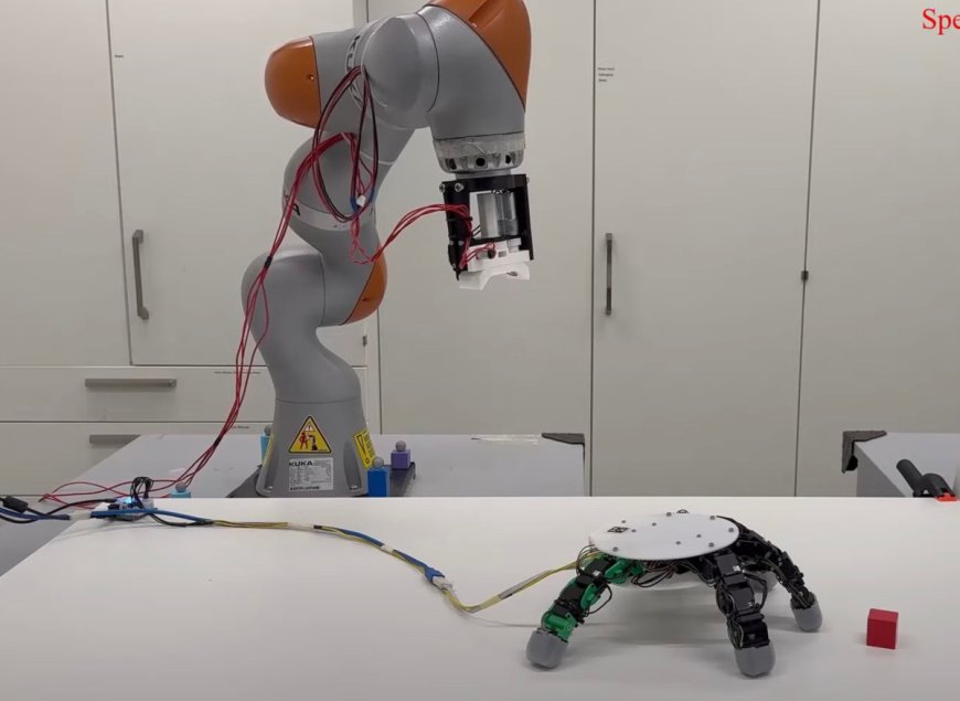 Robot hand can detach from arm, crawl over to objects, and pick them up